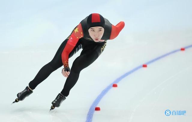 穆古鲁扎迎来十二赛季出色发挥，DWG观众热烈欢呼！