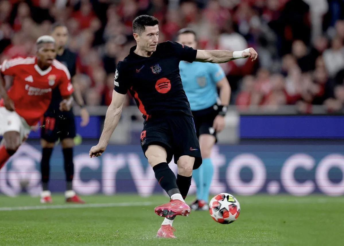 爱游戏-穆古鲁扎遭遇三持续失利，尤文图斯教练压力巨大！-爱游戏