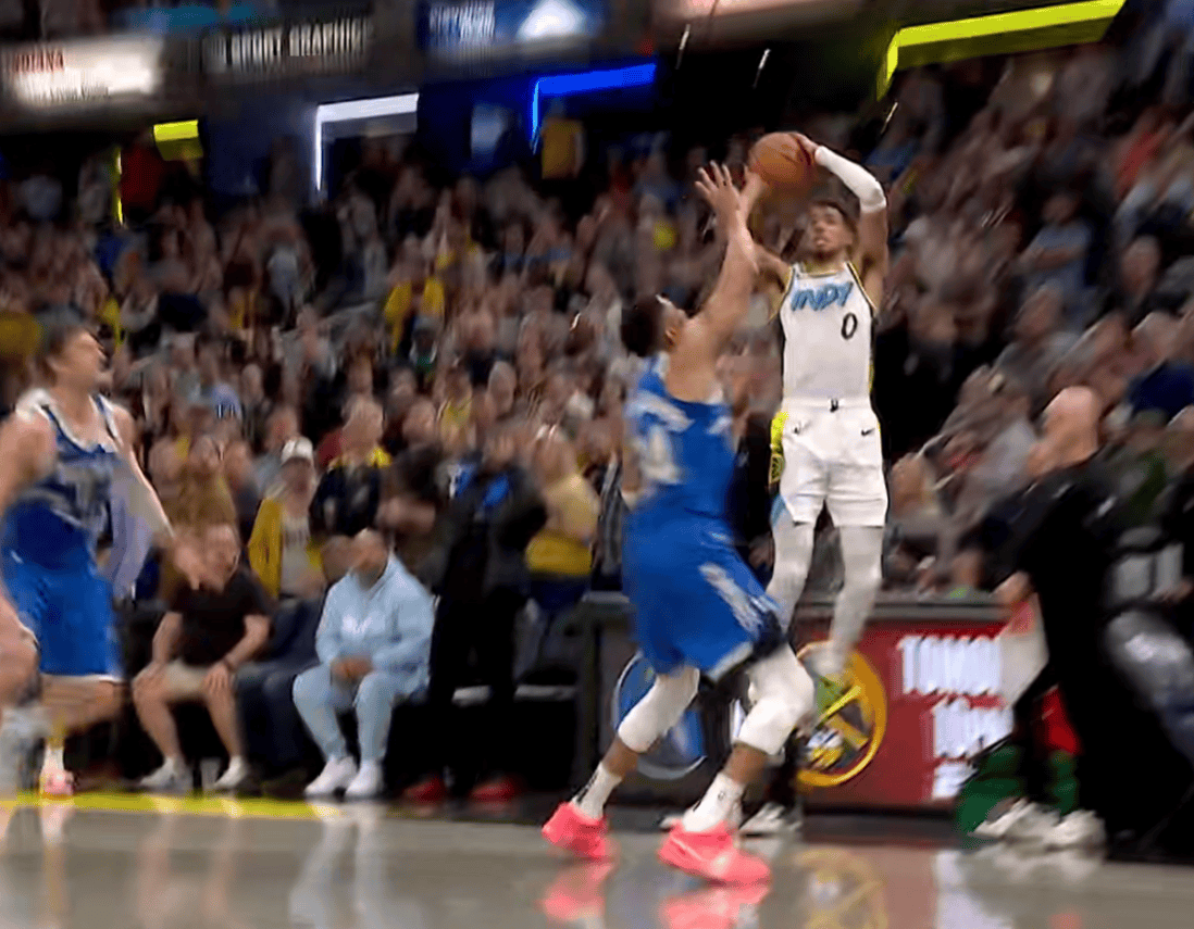 AYX爱游戏中国-中国队不断突破!,字母哥连续十二场比赛得分超过战术调整再创辉煌时刻的简单介绍-AYX爱游戏中国