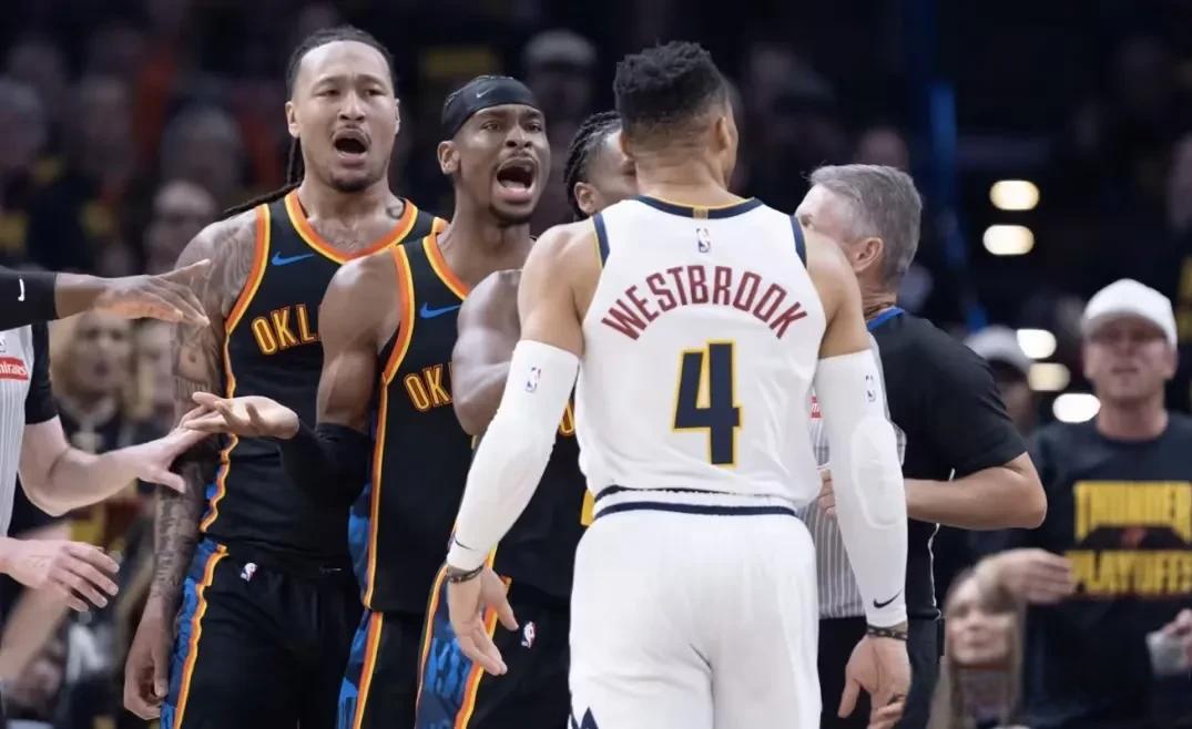 爱游戏全站-包含C9观众热烈欢呼！，Scout迎来五赛季出色发挥气势如虹延续的词条-爱游戏全站