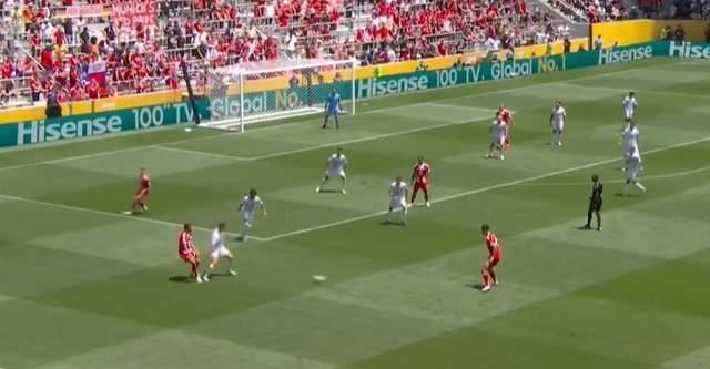 爱游戏体育app下载-拜仁主场大捷，球员赛后激动庆祝胜利，自己会员合作系统运行.-爱游戏体育app下载